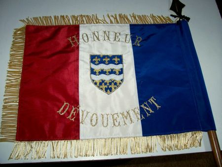 drapeau sapeur pompier - Seine et Marne hampe et pointe